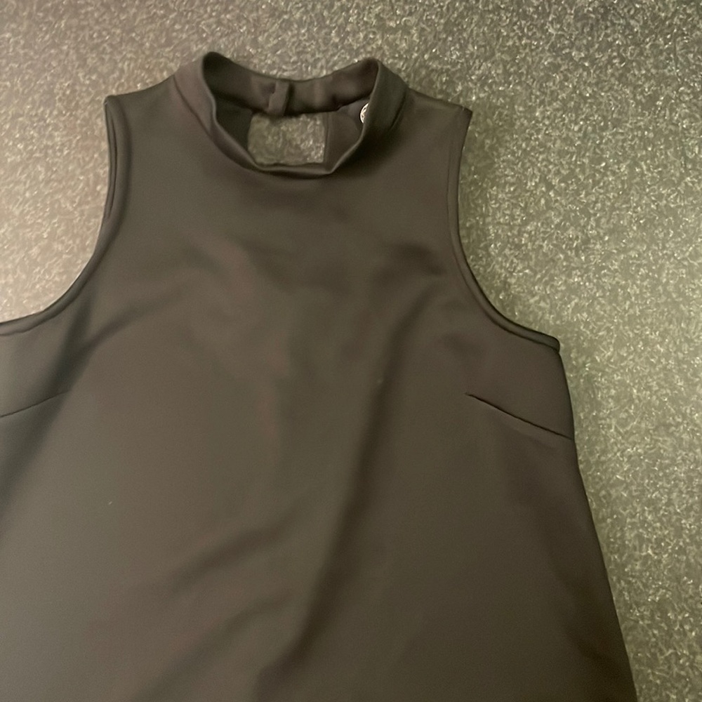 Bobeau Black halter top size small, worn once